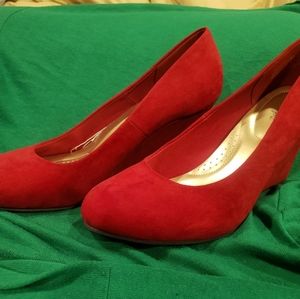 Brash Faux Suede Red Wedge Pumps